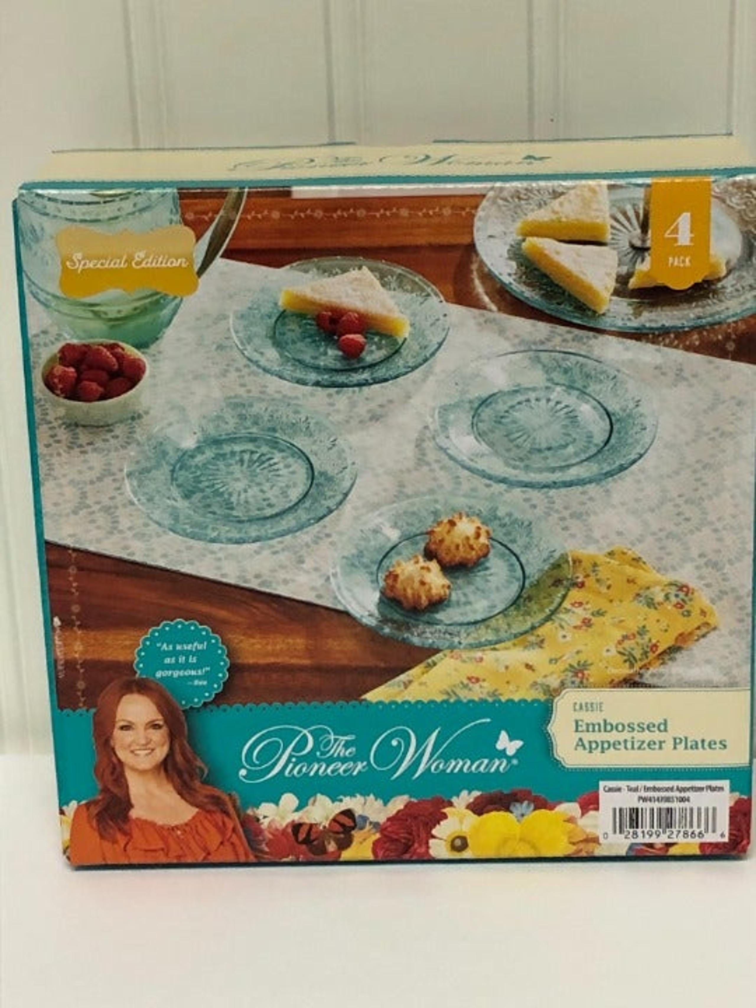 Pioneer Woman Cassie Appetizer Dessert Plates Teal Embossed Glass 4pk 6.35"dia