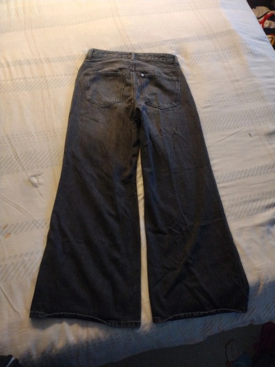 Bootcut Loose Jeans