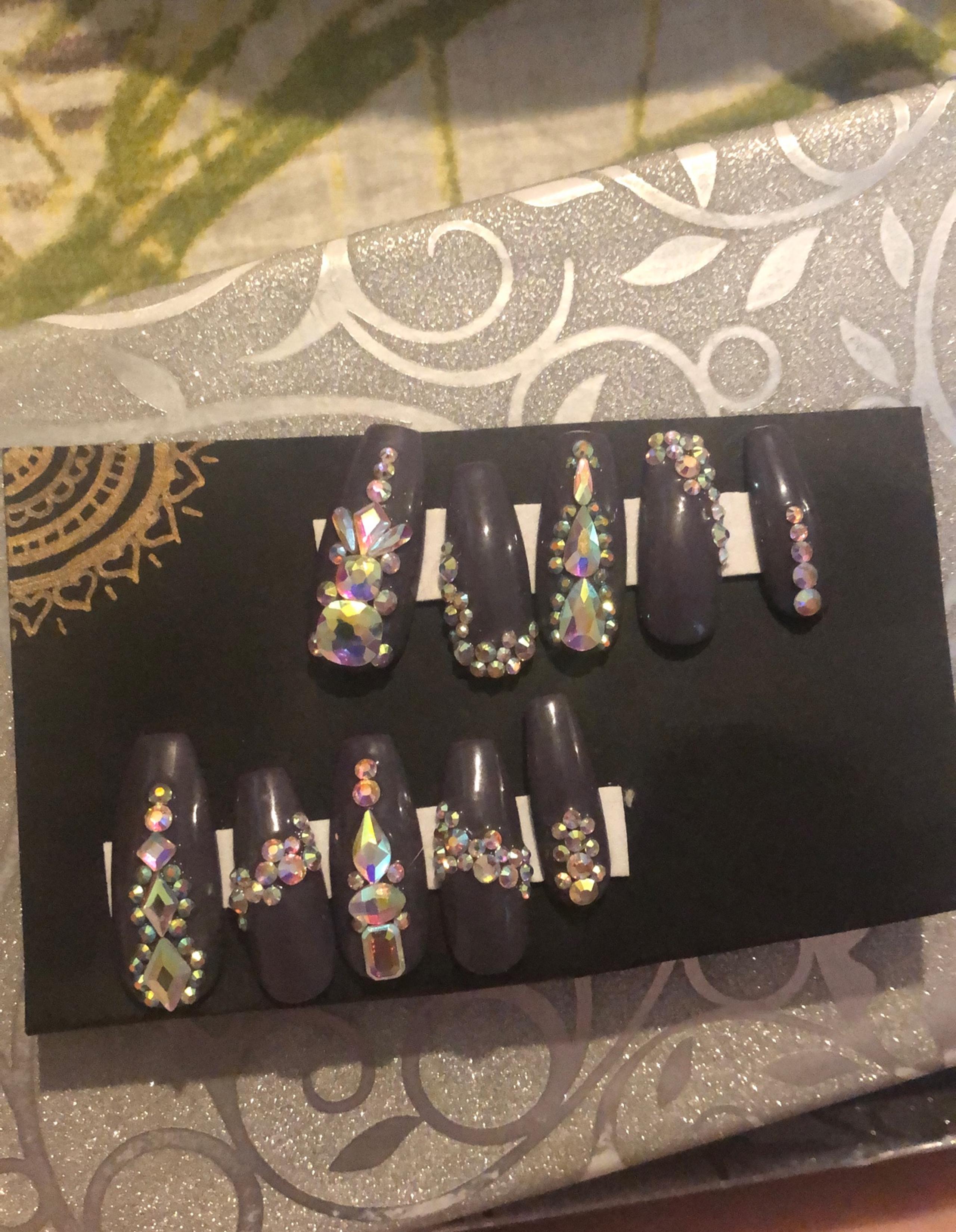 Press on nails coffin medium