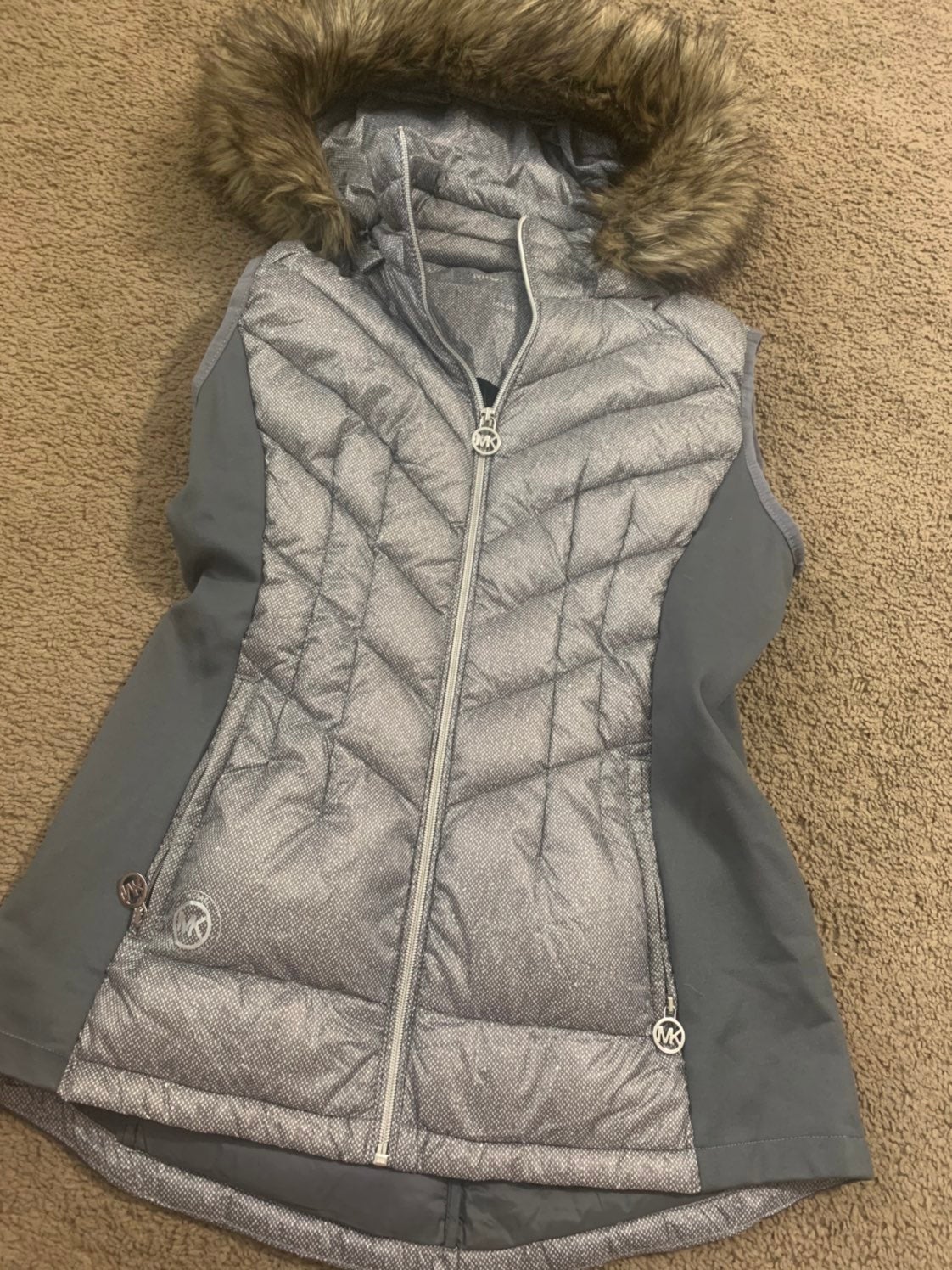 Michael kors grey puffer vest with fur hood size small like new