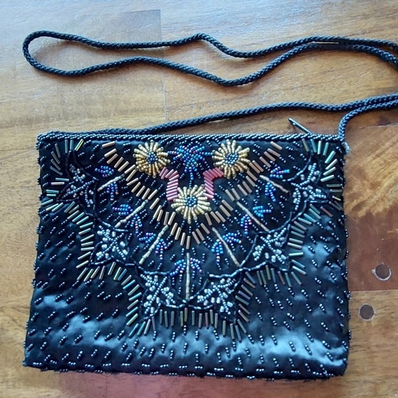Small beaded evening purse