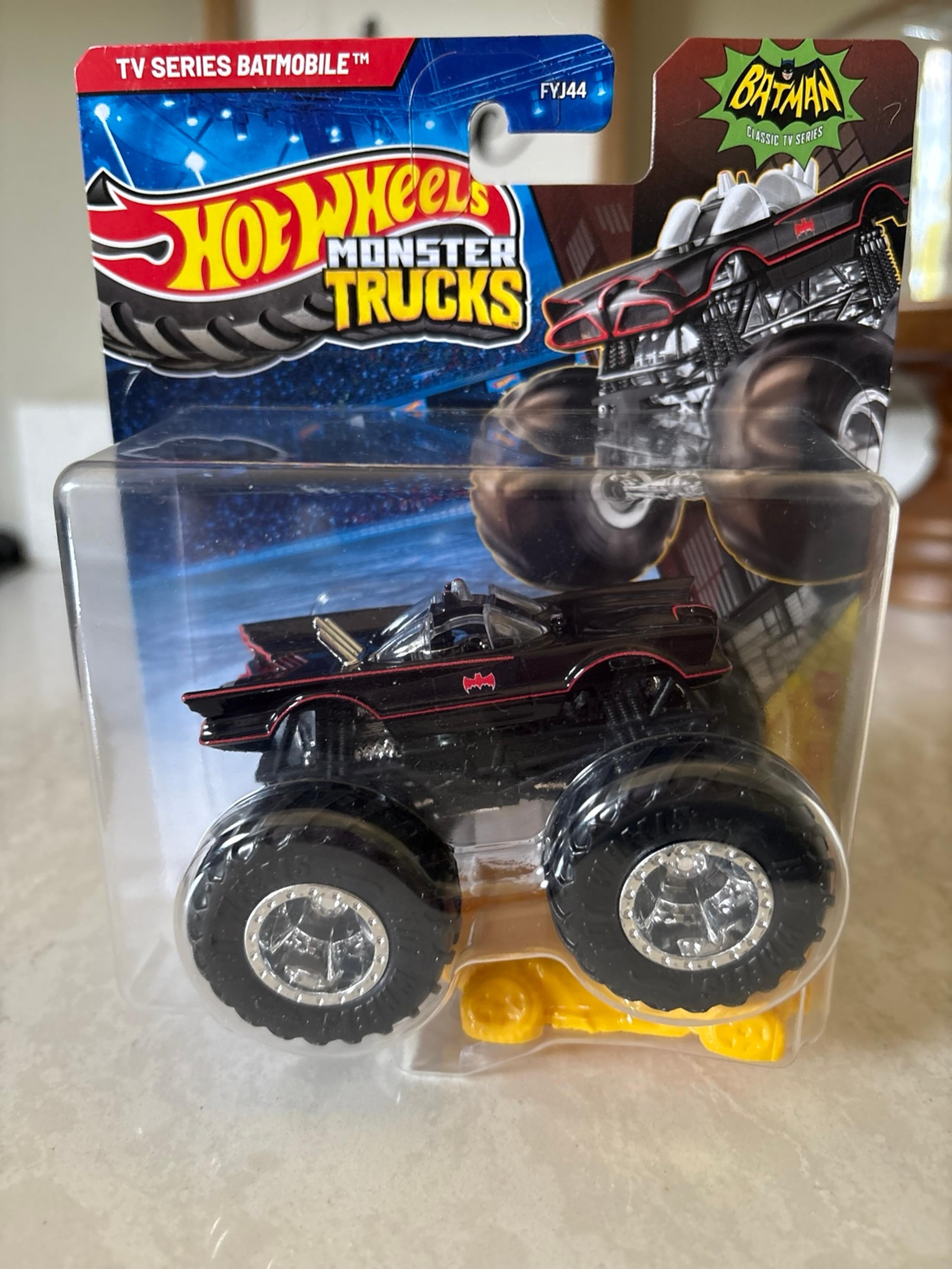 Hot Wheels Monster Trucks TV Series BATMOBILE Batman Classic 2025