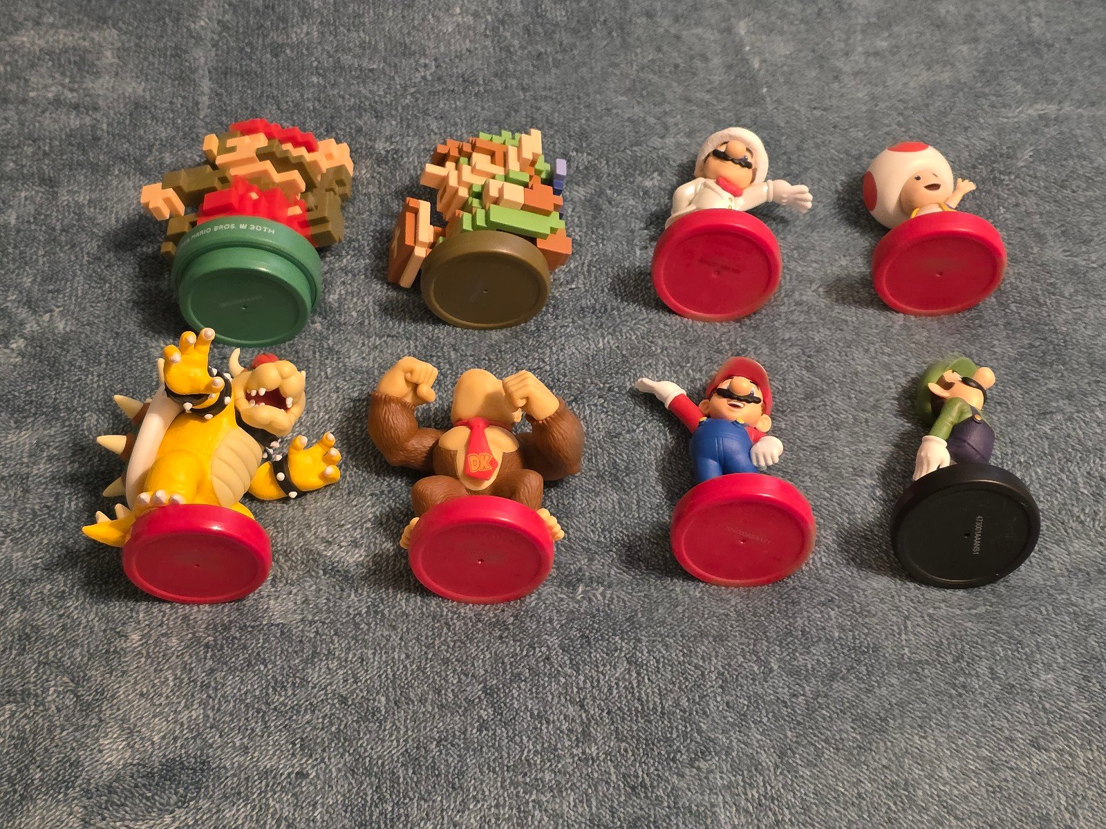 HORI-amiibo-Collect-and-
