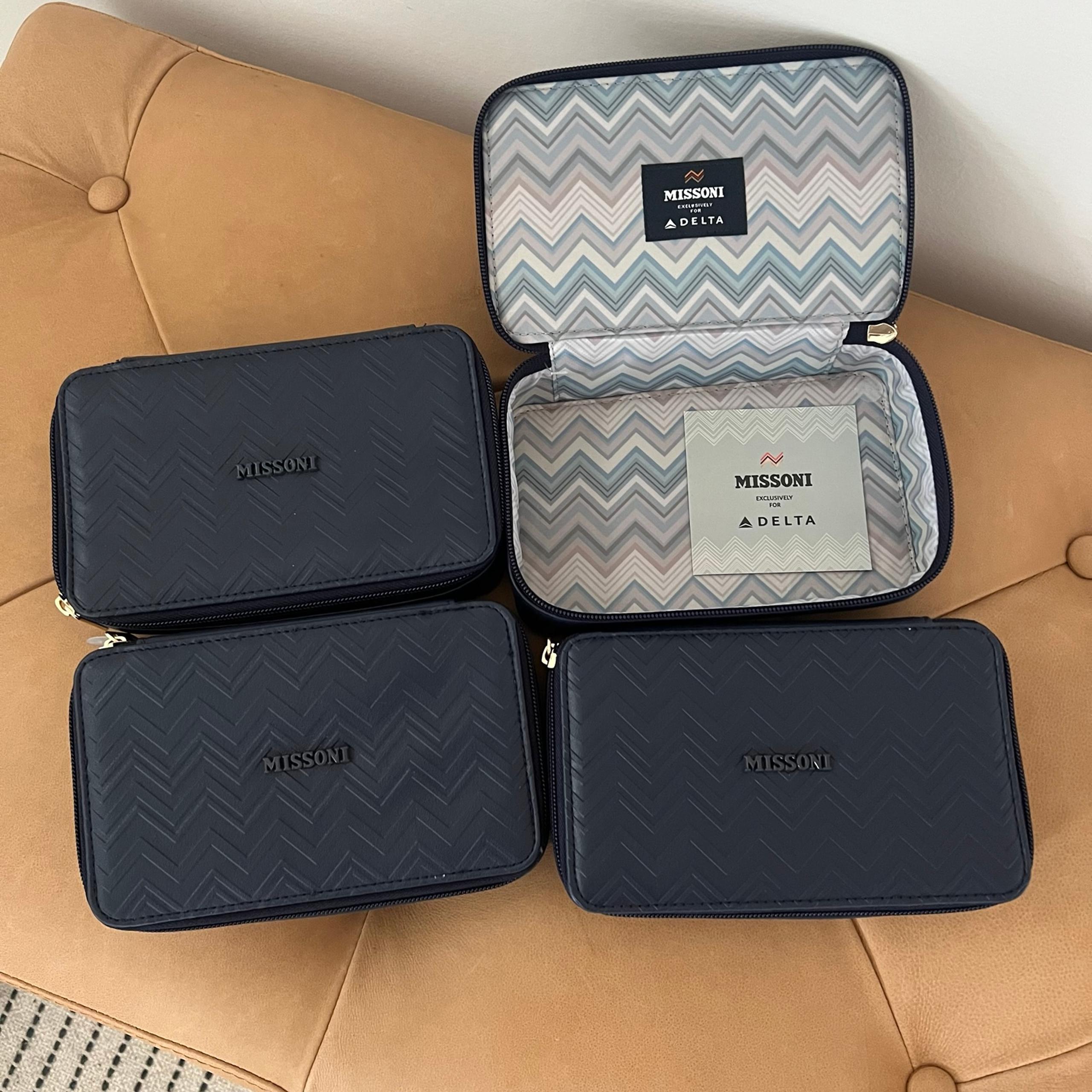 Missoni Delta Airline Travel Case