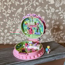 Vintage Bluebird Polly Pocket Birthday Surprise *NEAR COMPLETE*