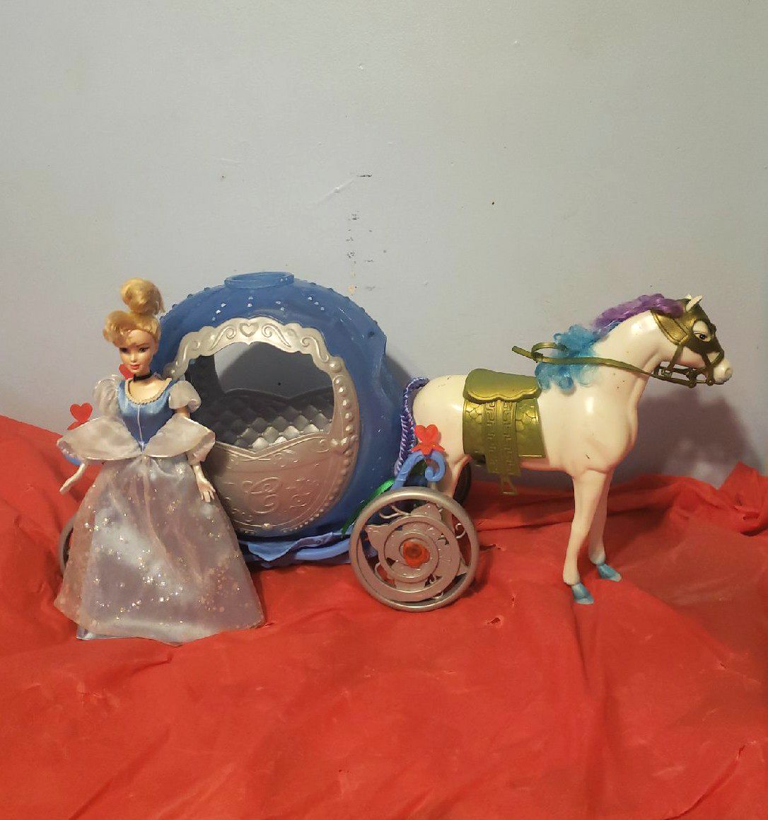 Cinderella Horse & Carrage Set