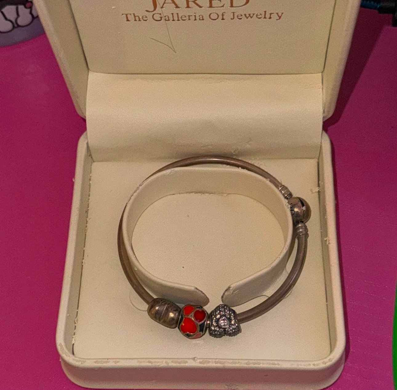 Bracelet