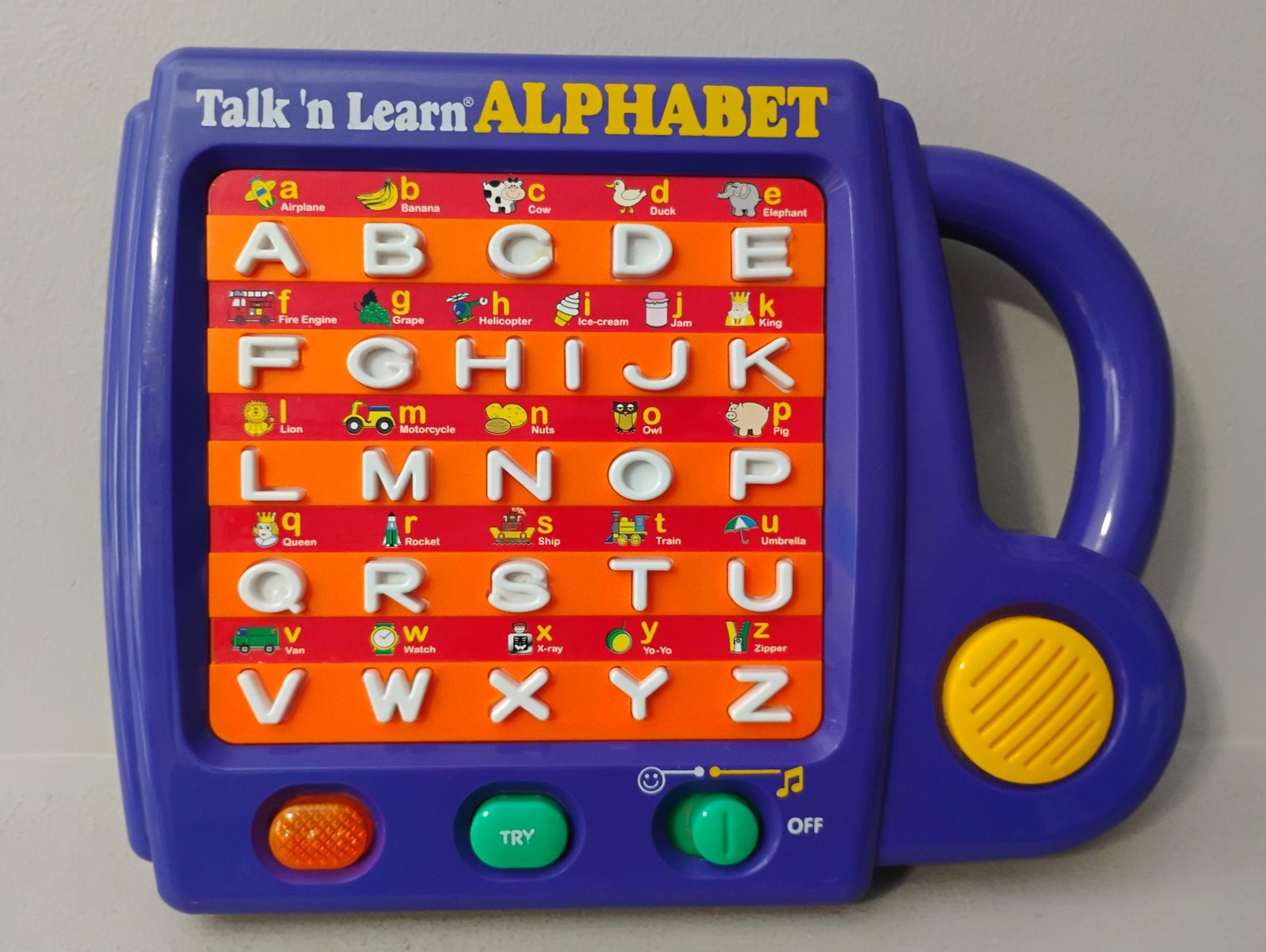 HTF Vintage Talk N Learn Alphabet Scientific Toys Educational Tablet WORKS