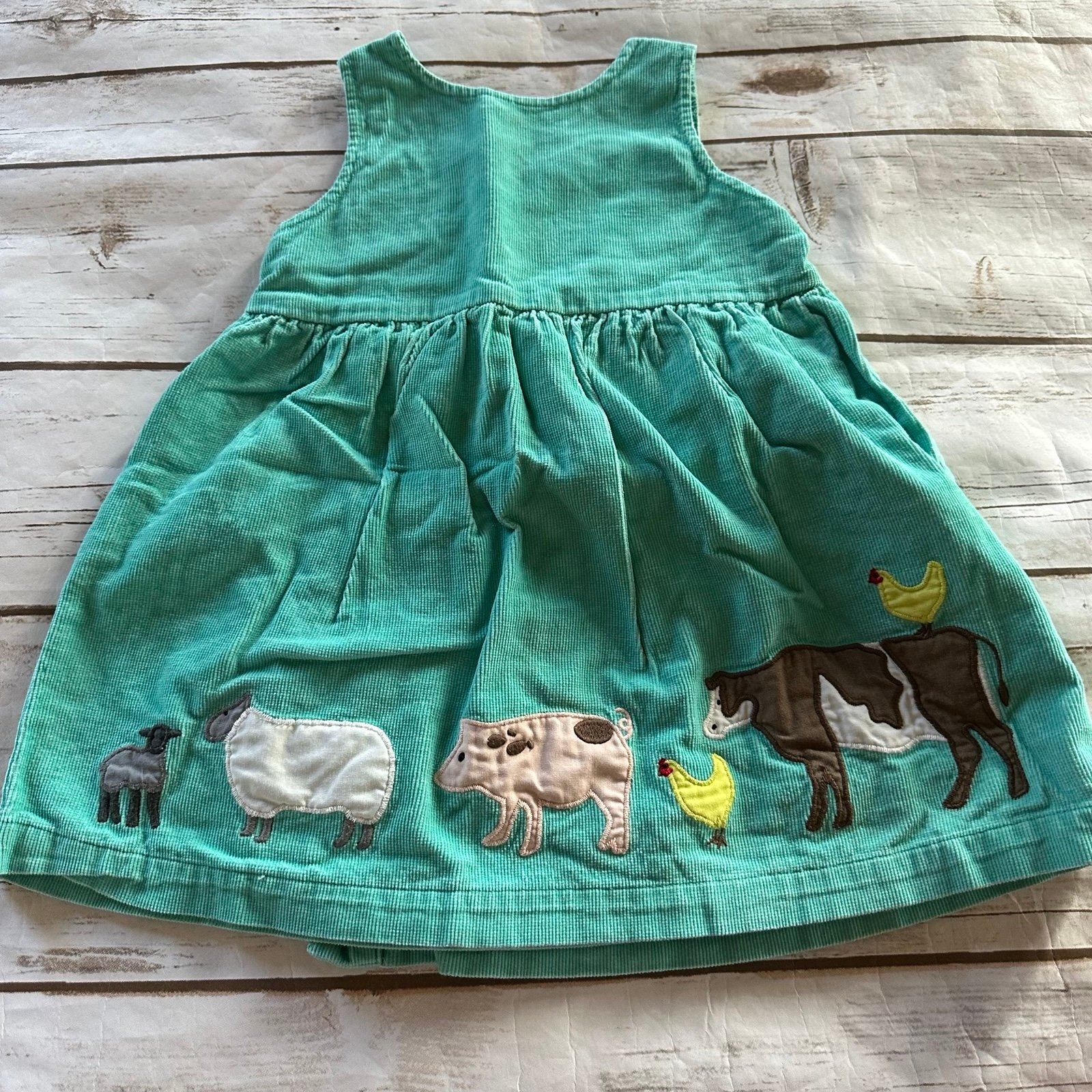 Mini boden farm animal pinnie vguc 12/18