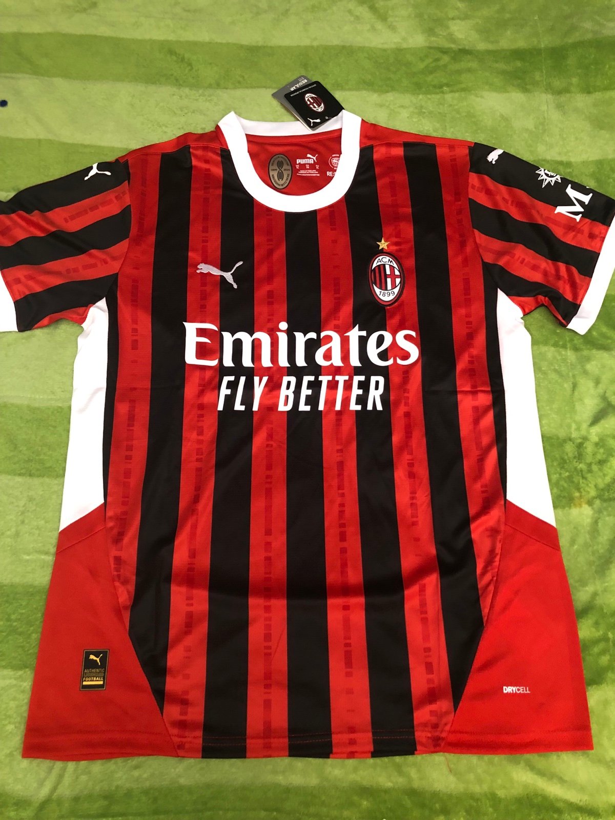 Puma AC Milan Home Jersey size X-Large 24/25