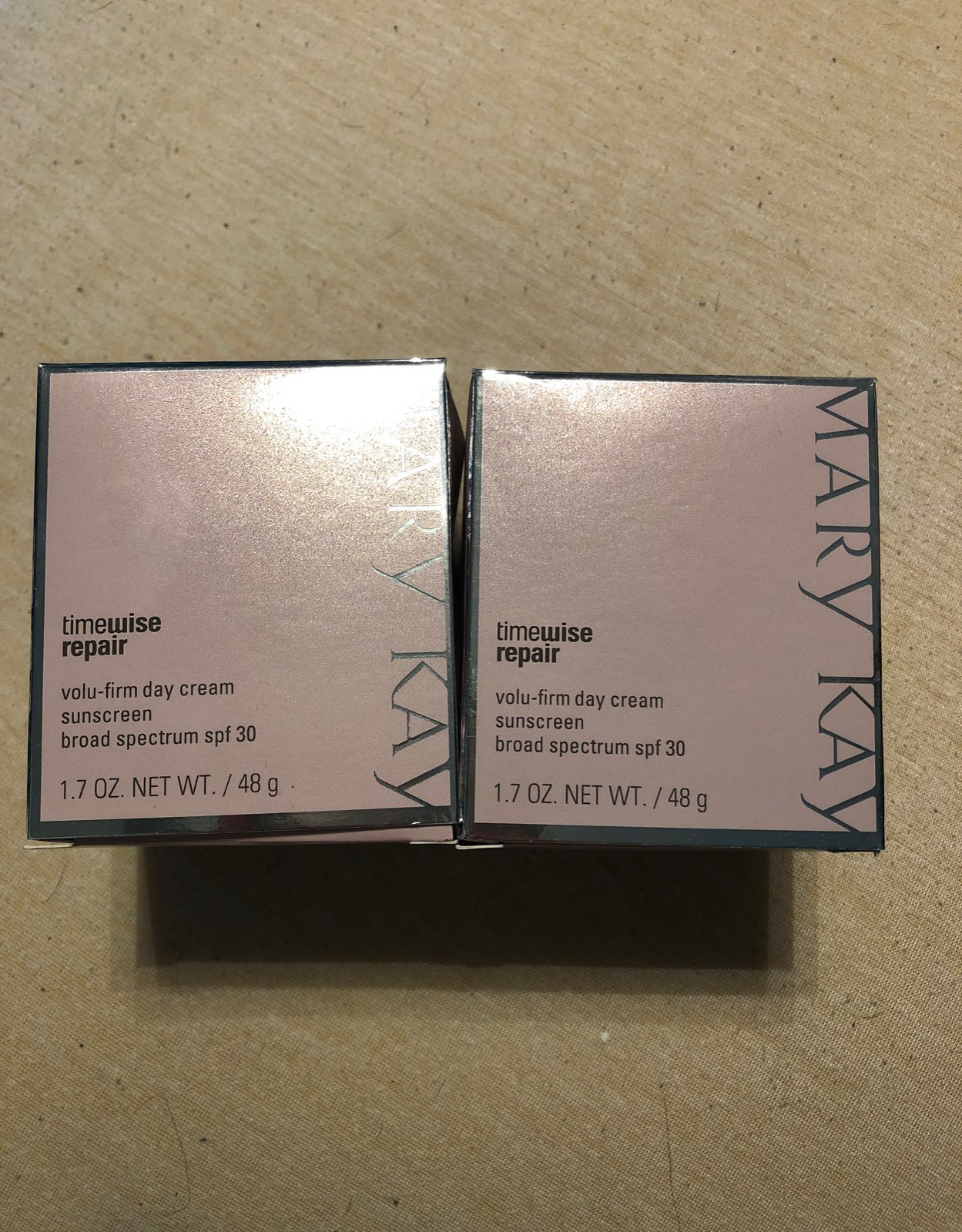 Volu-firm day cream