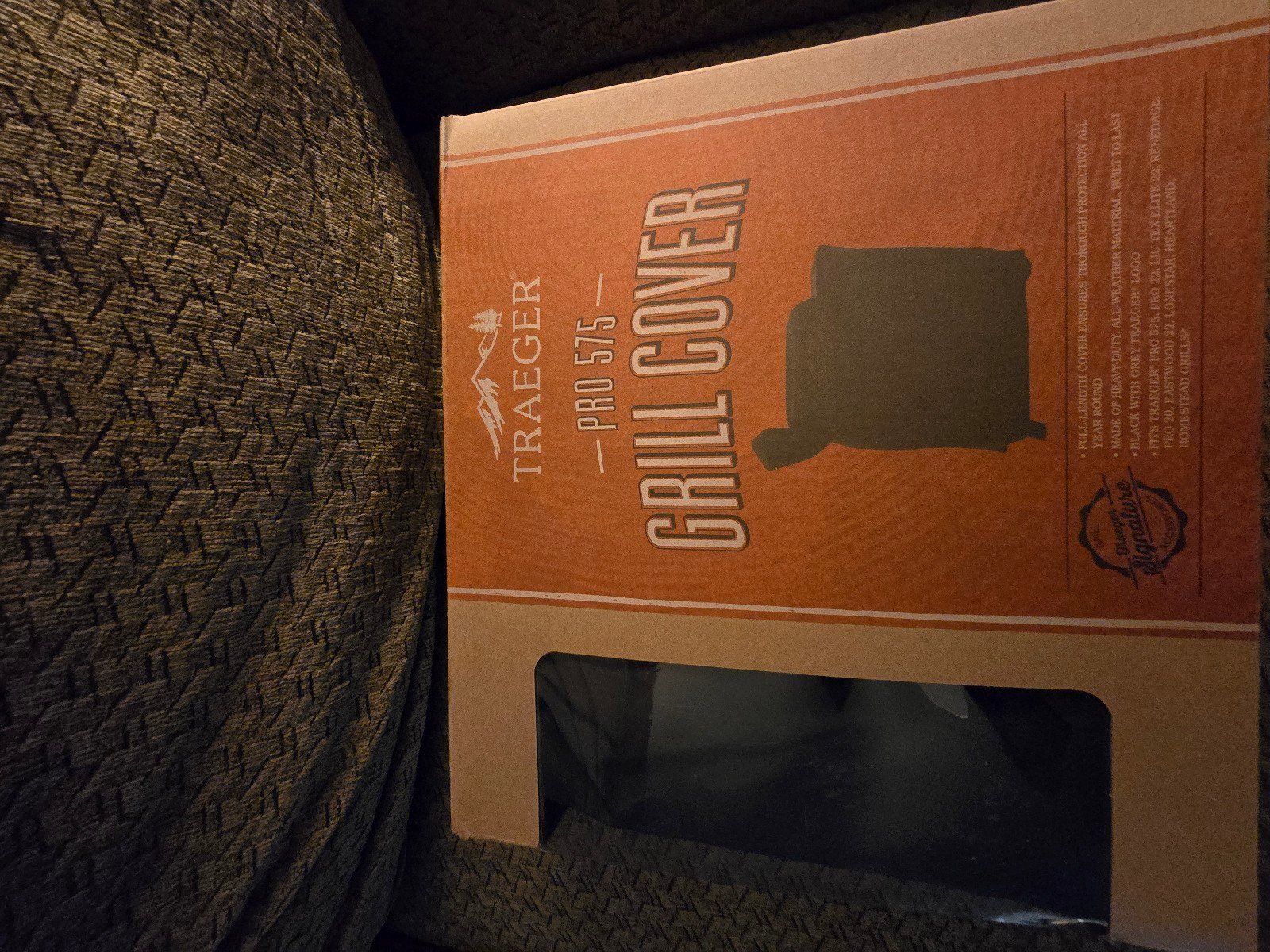 Traeger Pro 575 / Pro 22 Grill Cover Full Length Heavy-Duty All-Weather BAC503