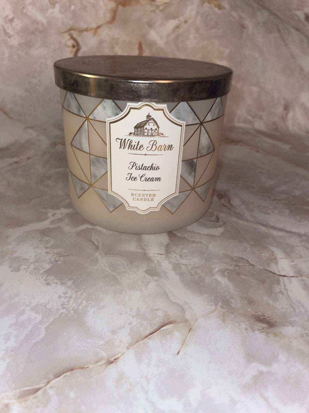Bath and Body Works Candle Pistachio ice cream