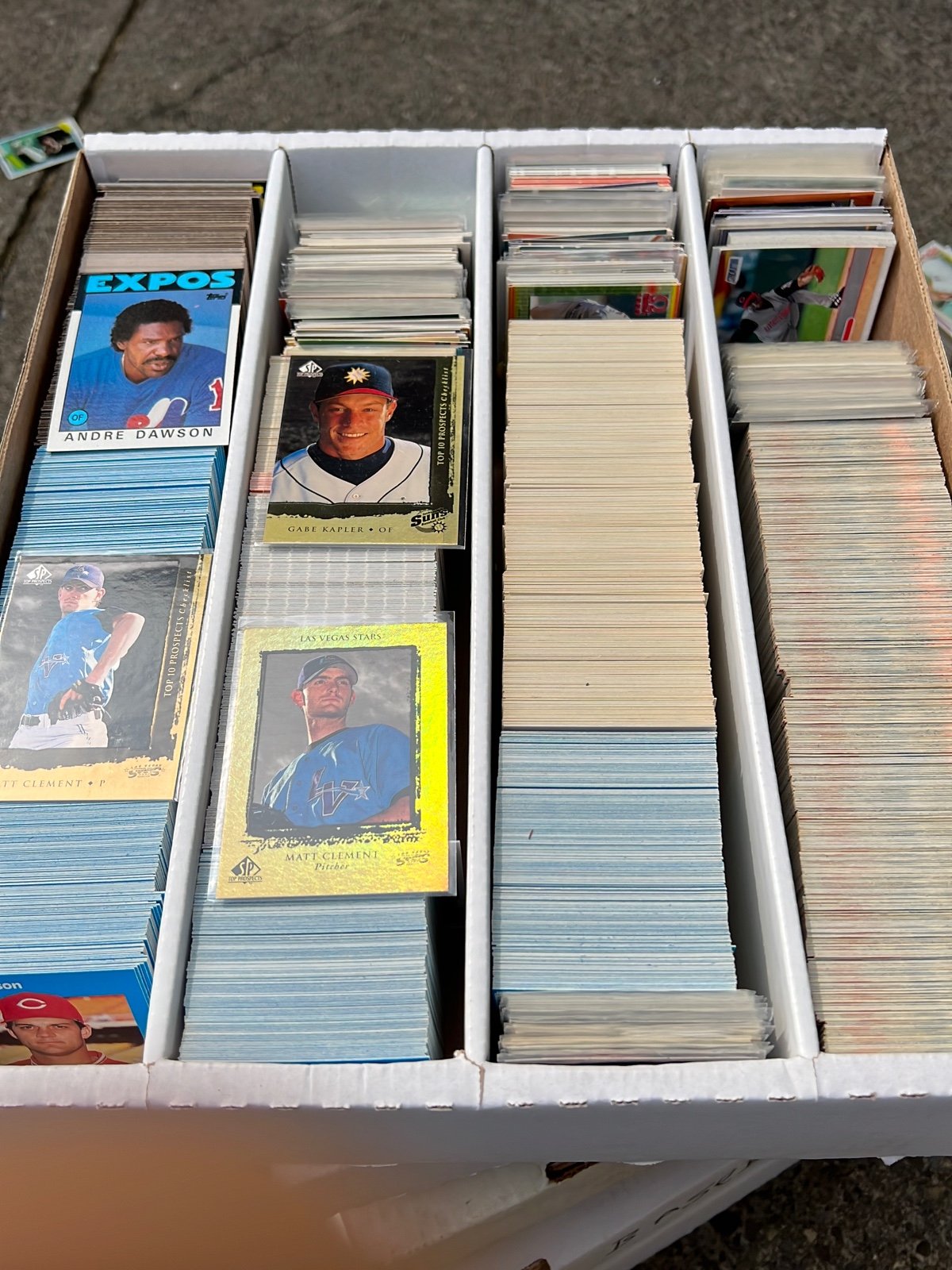 3000 baseball trading cards lot box collection