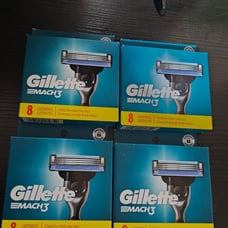 4 GILLETTE MACH 3 RAZOR BLADES BRAND NEW