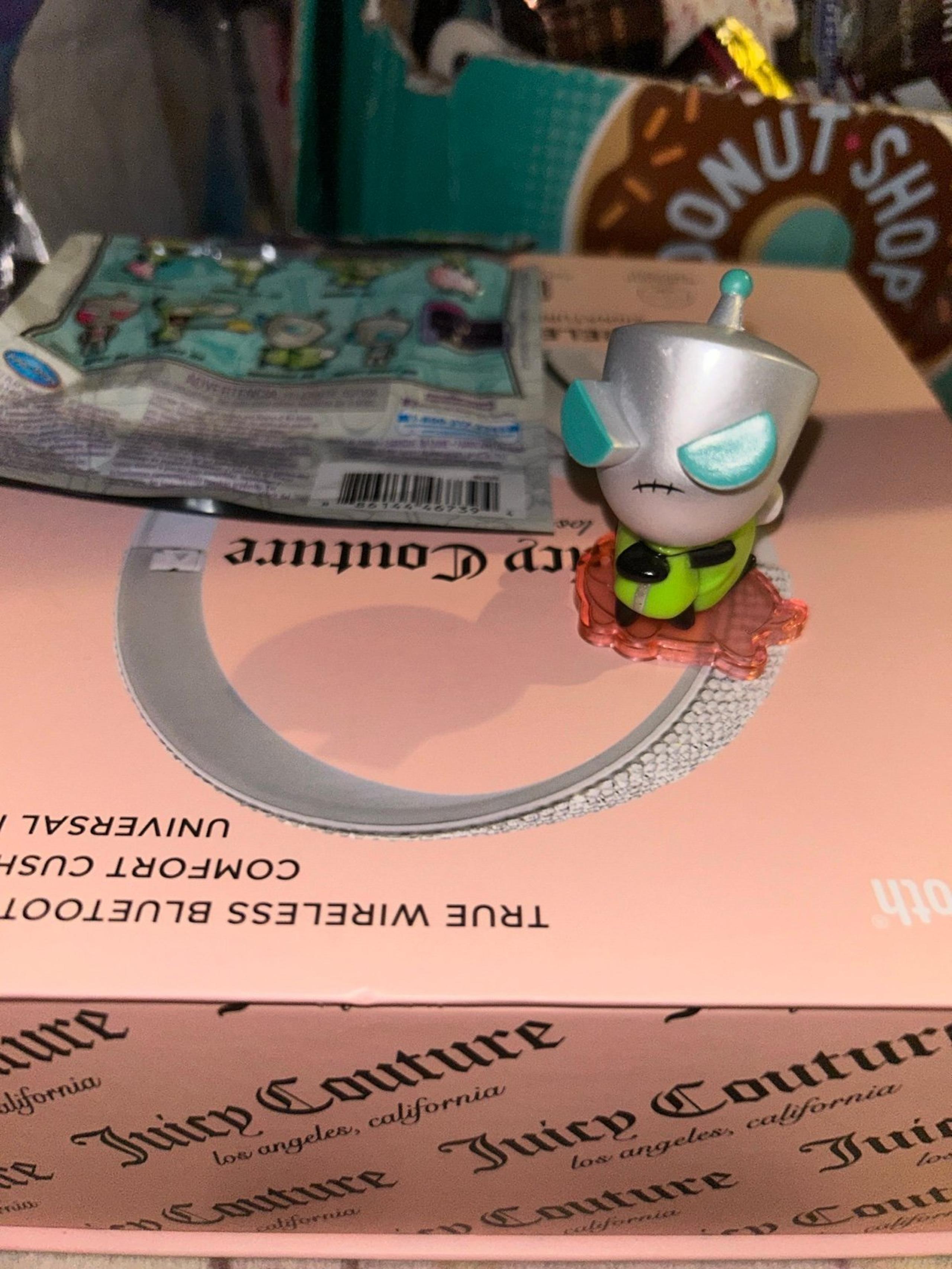 Invader Zim Gir mini figure