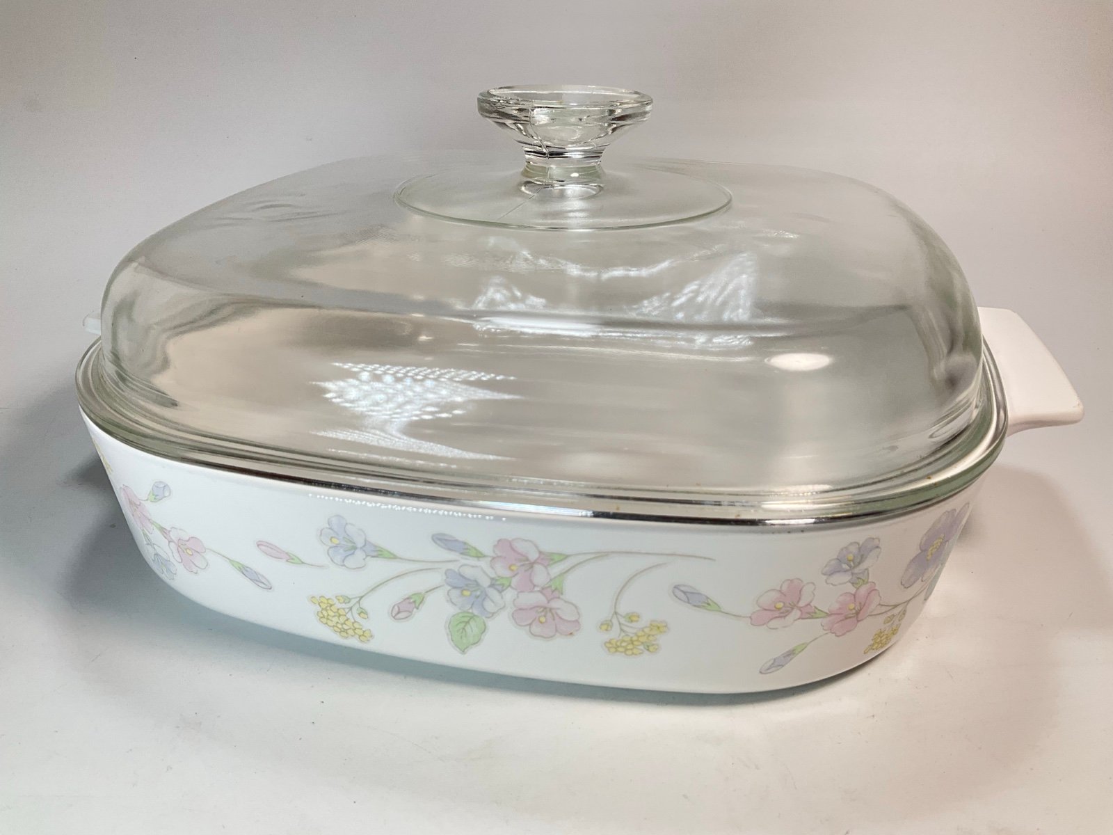 Corning Ware Casserole Dish Pastel Bouquet A-10-B 2.5 L Clear Pyrex Lid A-12-C