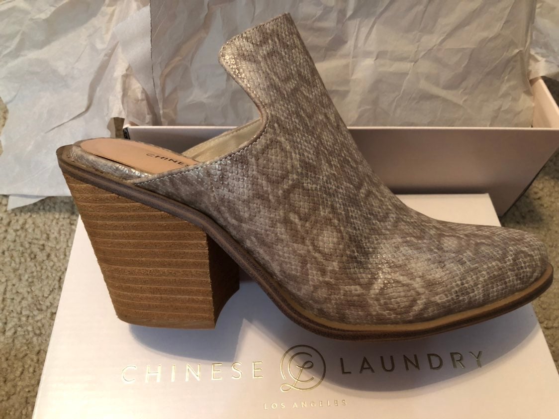 Chinese Laundry Springfield Mules