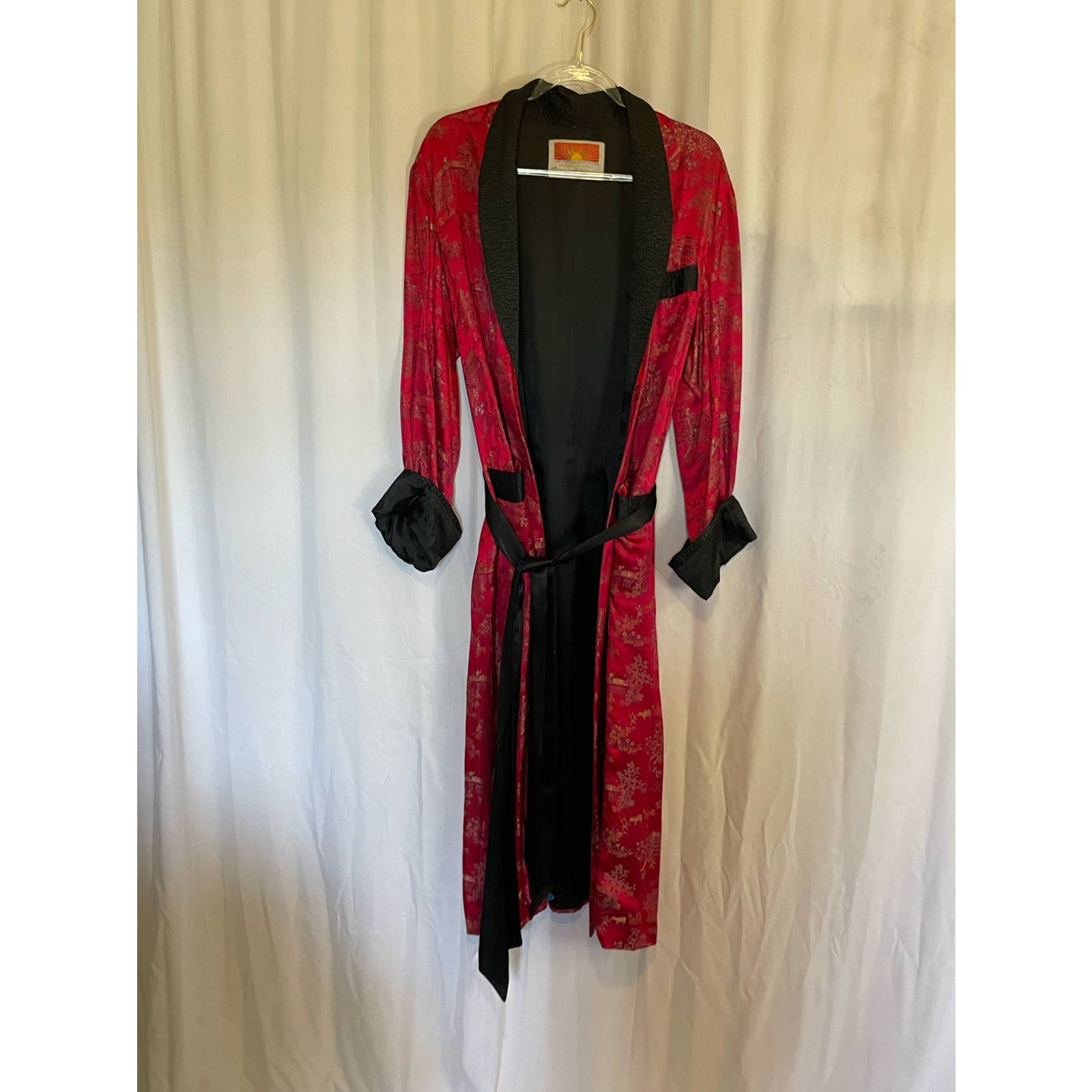 Vintage Oriental Brand Womens Kimono Robe Size 46 Red Feng Shui Print Satin