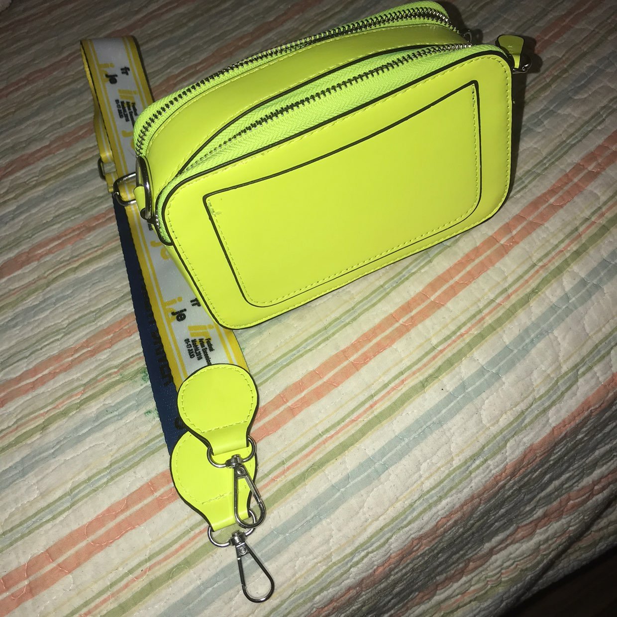 Women handbags