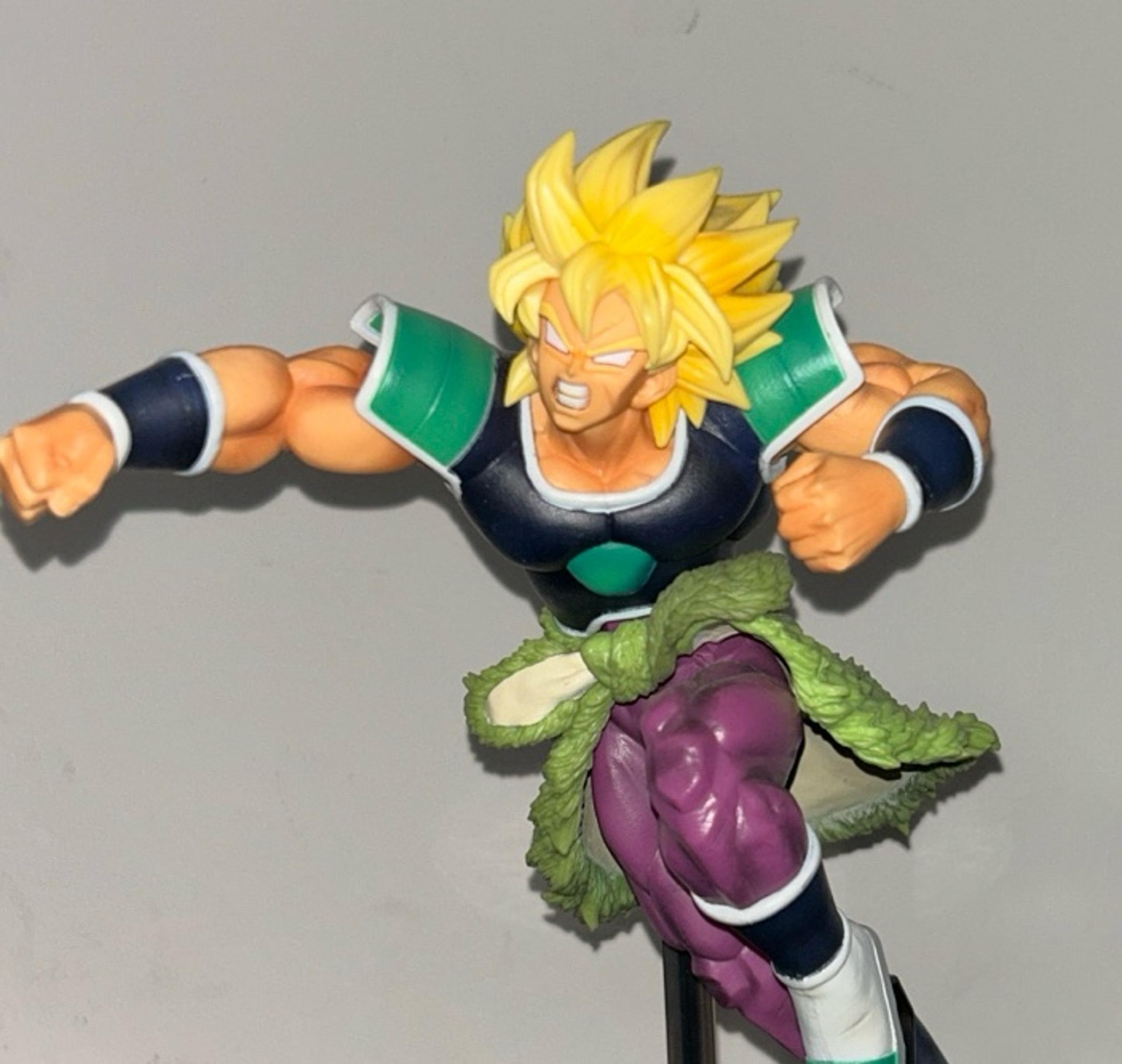 Dragonball Z Broly Figure