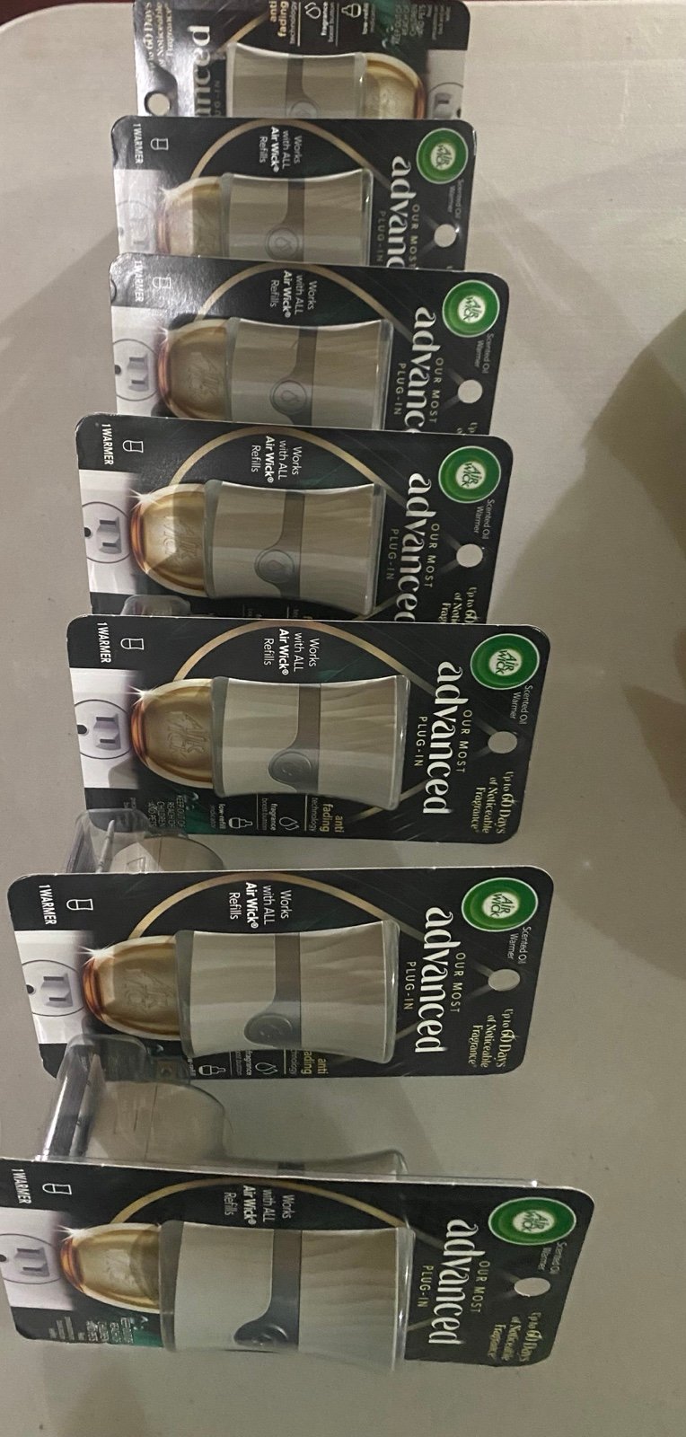 LOT of 7 AIR WICK ADVANCED PLUG-IN SCENTED OIL AIR FRESHENER WARMERS (A10)