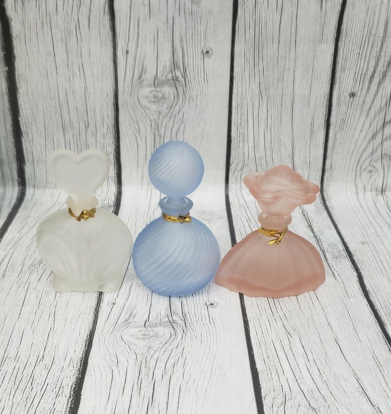 3 Vintage Frosted Glass Art Deco Perfume Vanity Table Decor with Stoppers