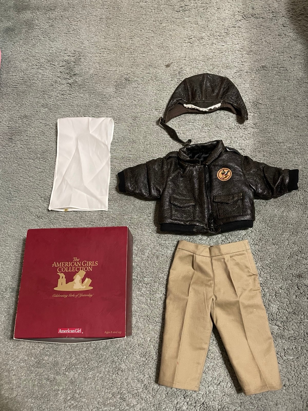Pleasant Company American Girl Molly Aviator Outfit w/ Box