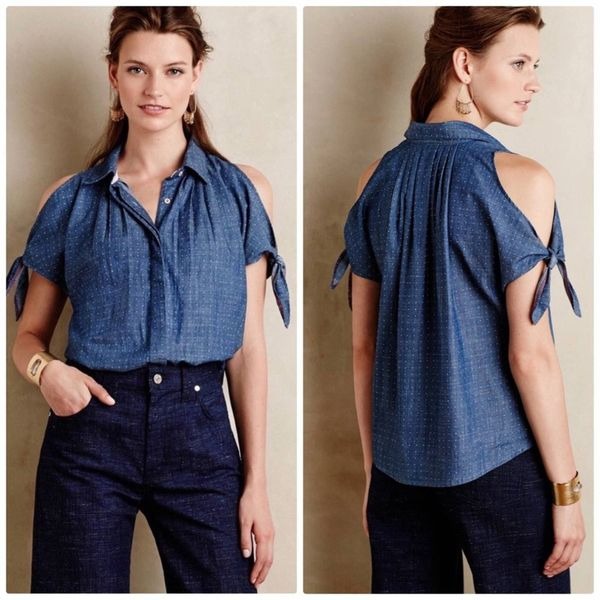 NEW Holding Horses Split Sleeve Top
