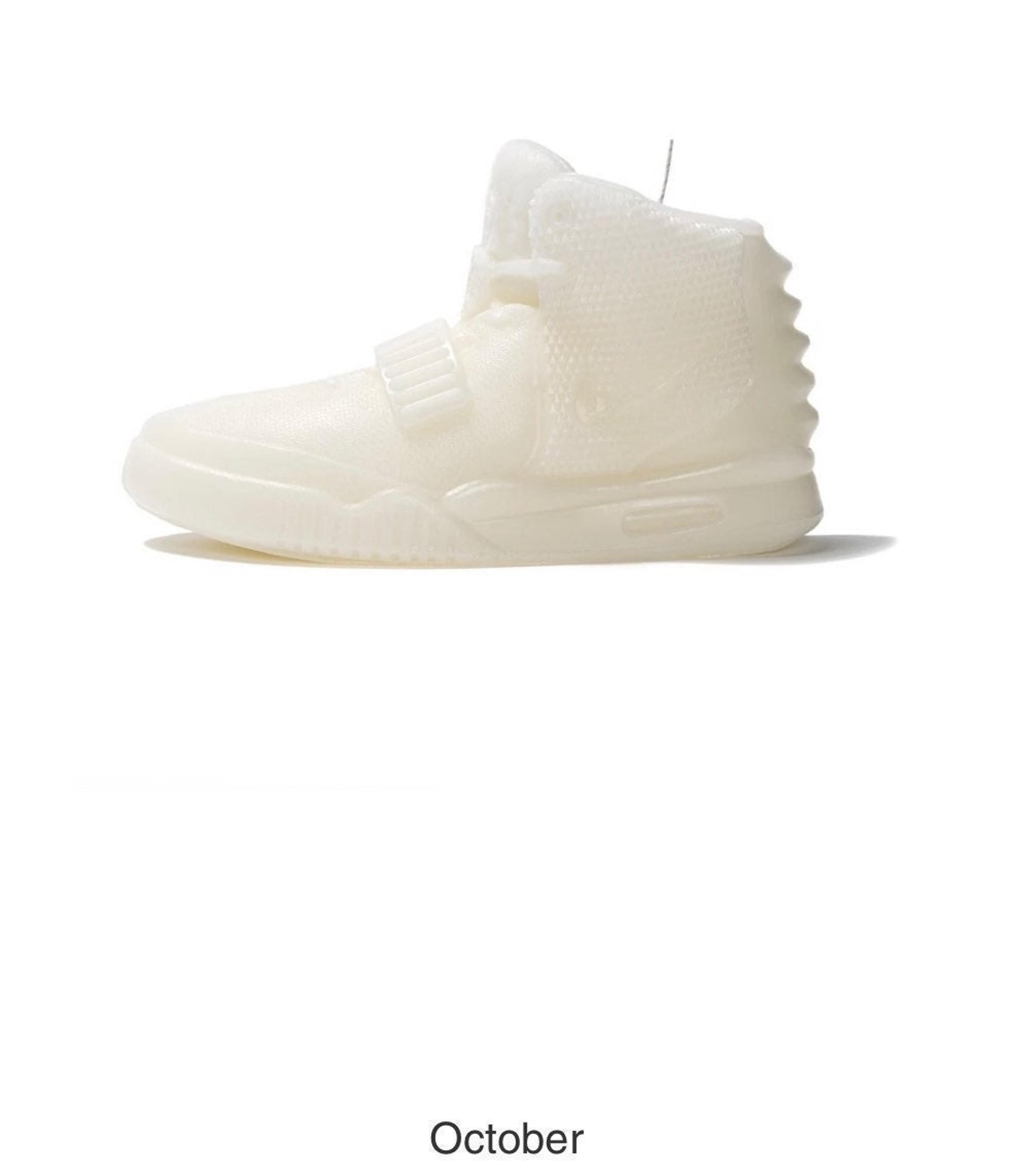 NEW NIKE Red October Yeezy Fragrance Candle Sneaker LA MADE