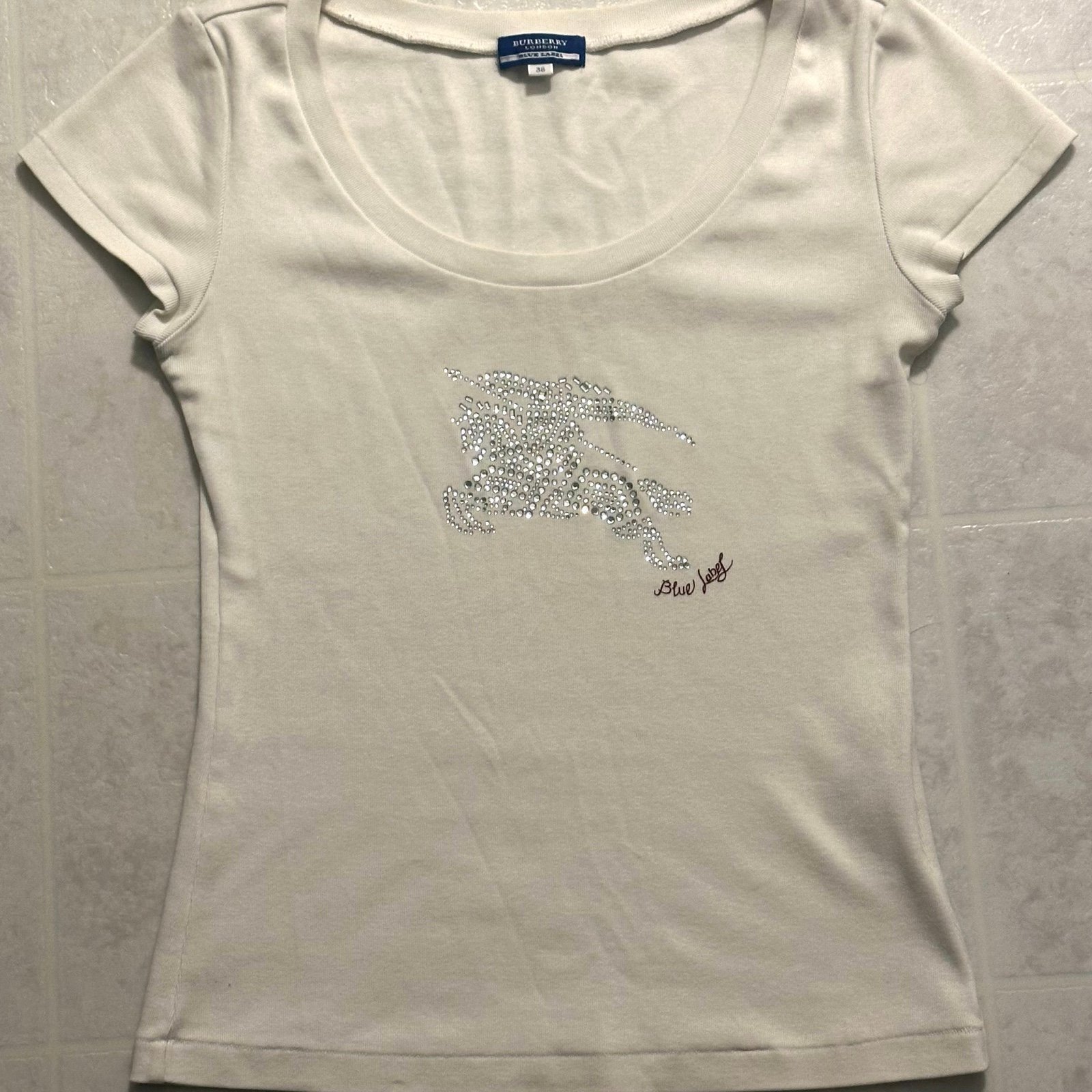 White Burberry Brit Prorsum Knight Logo T-shirt From Japan Size 38 ( S / M )
