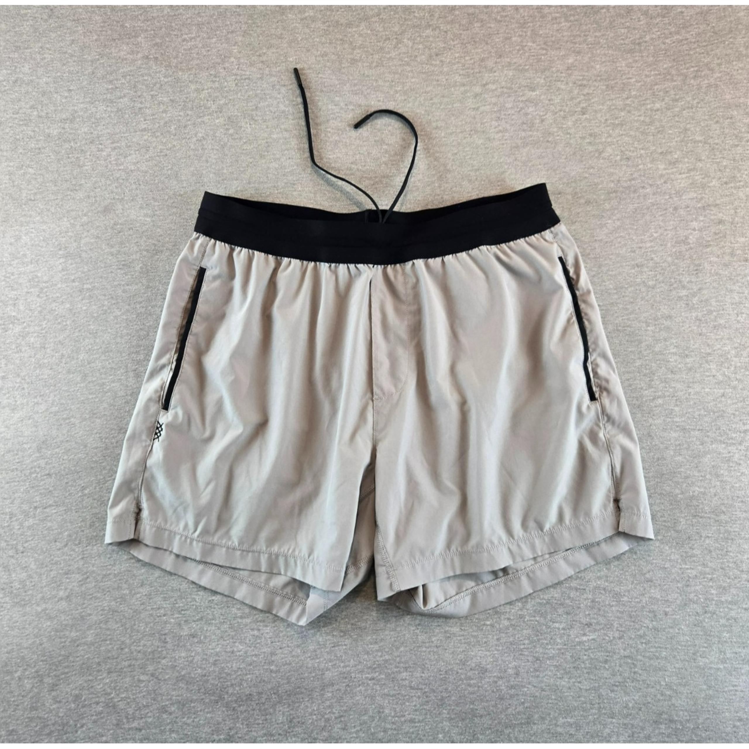 Rhone Mako Tech Shorts Men's Large Gray Unlined 5" Inseam Zipper Pockets