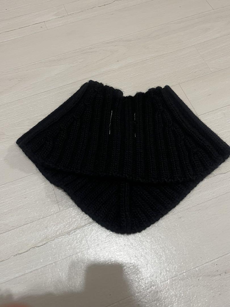 TAKAHIROMIYASHITA The Soloist v-neck warmer Scarves