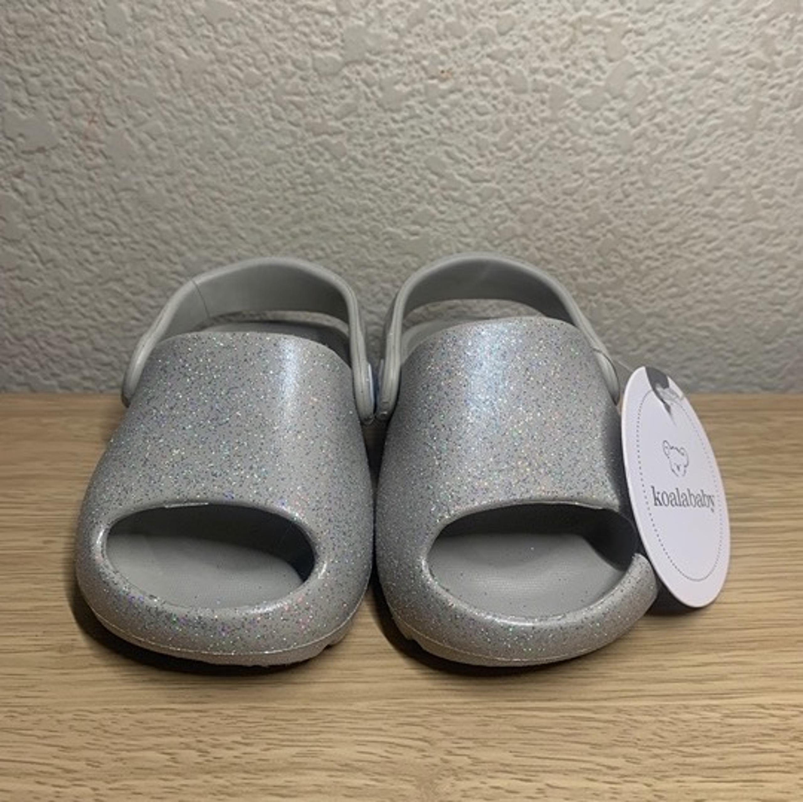 Koala Baby Gray Girls Shoes Size 2