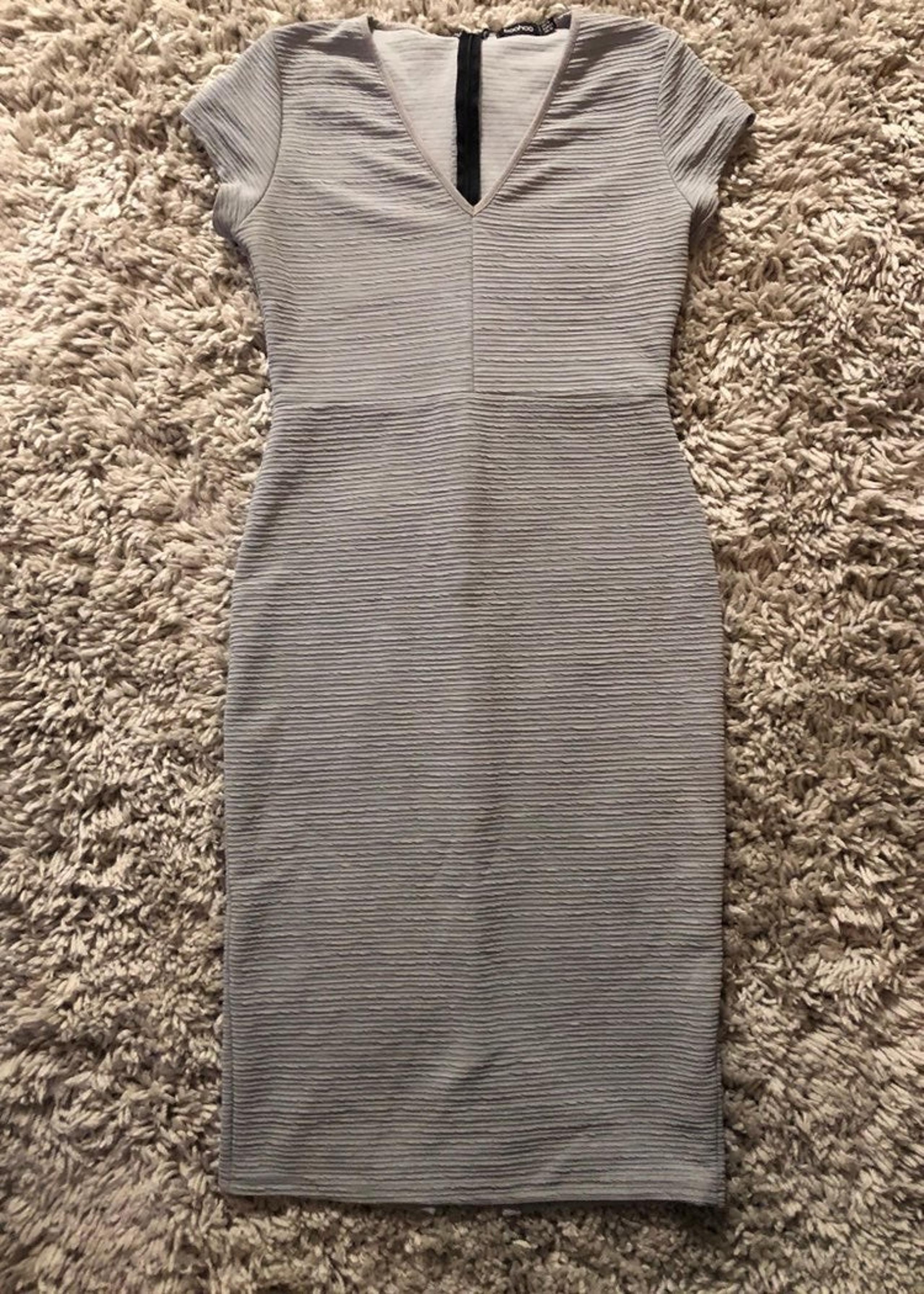 Cap sleeve Grey Midi Dress
