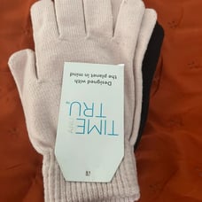 Time and tru two pack gloves