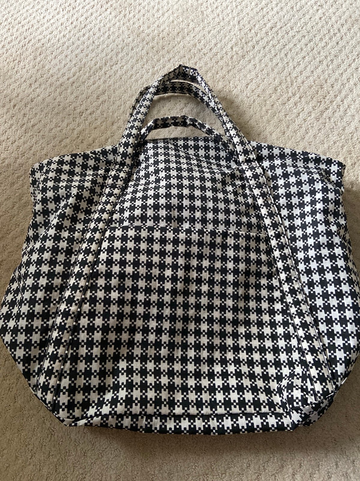 NWT Baggu travel cloud bag- black & white pixel gingham