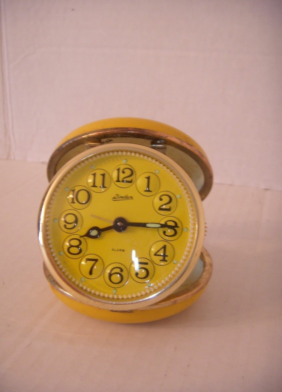 1970's Linden retro alarm clock