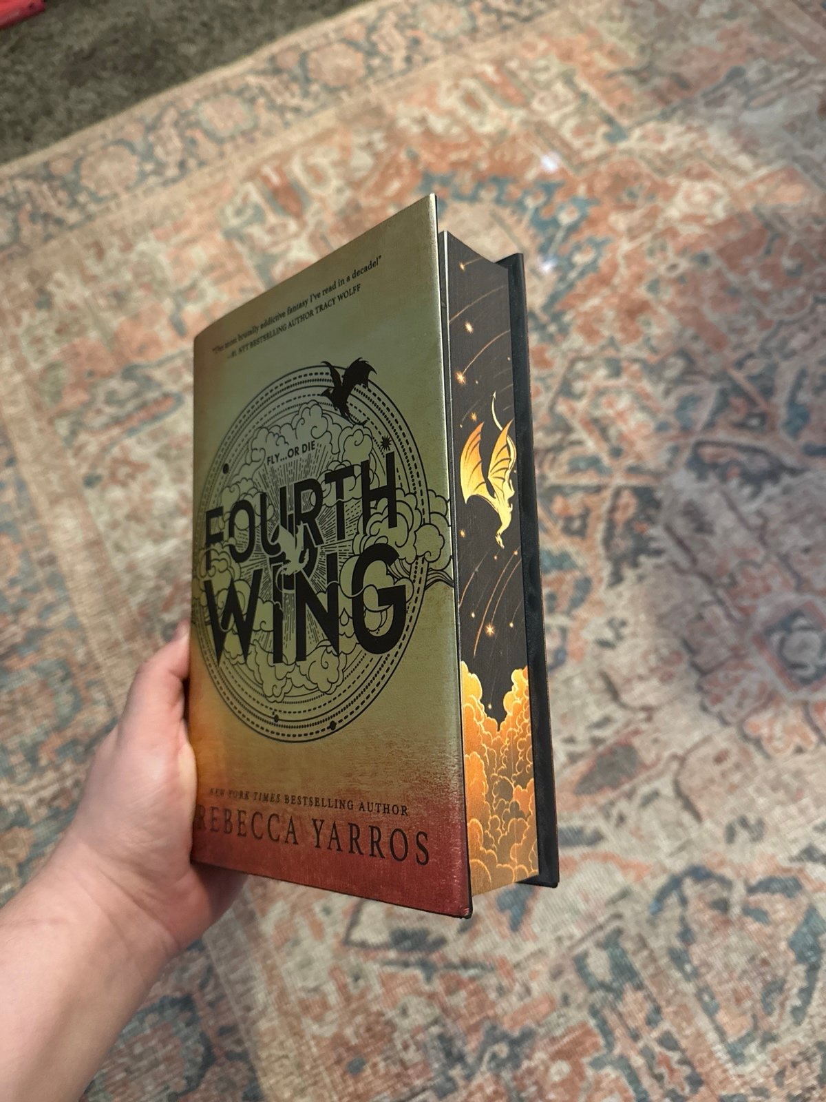 Fourth Wing - Sprayed Edges by Bib.Leo.Phile (Instagram)