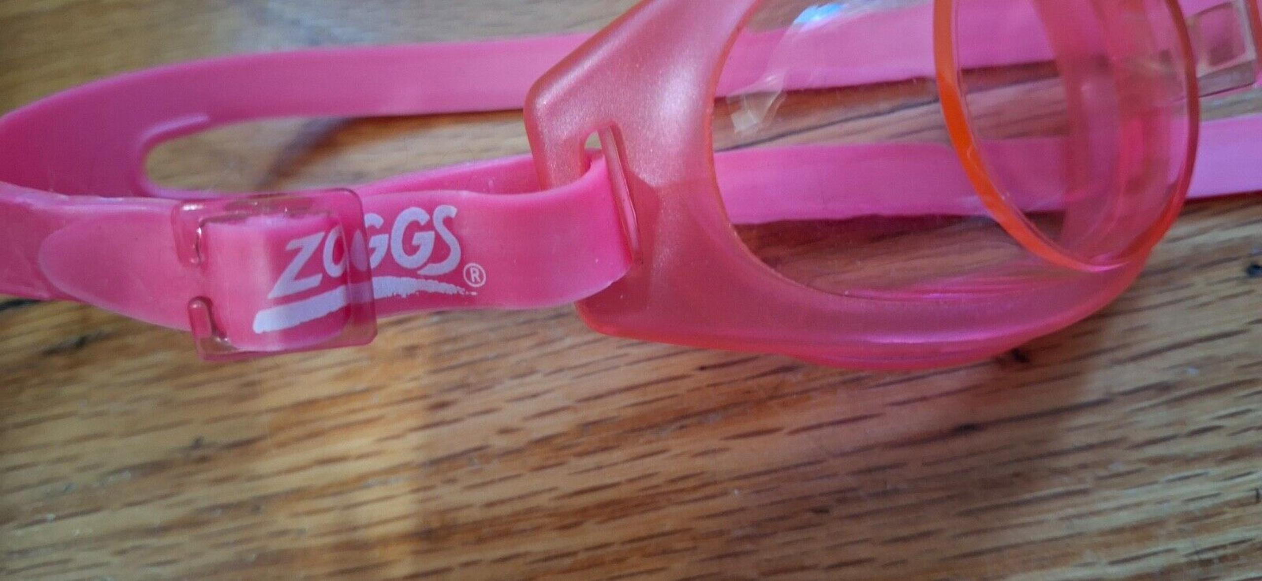 Never worn - Rave themed hot pink zoggs swim goggles women’s