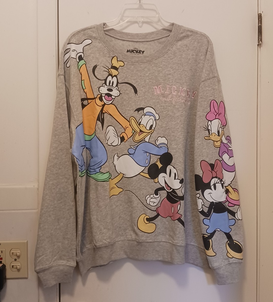 NWOT DISNEY MICKEY AND FRIENDS Light Grey Fleece Hoodie Sz 3X