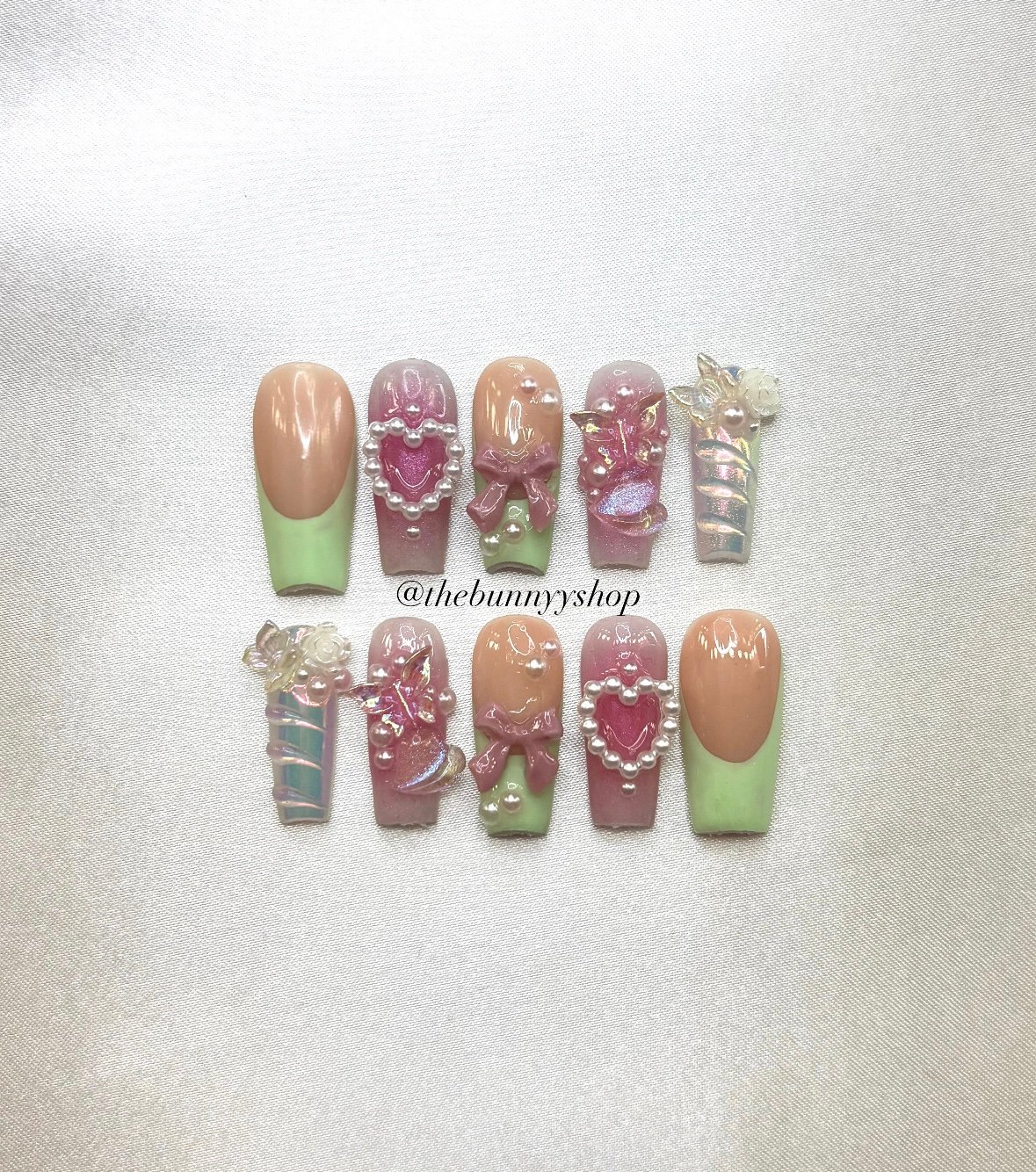 Press on nails