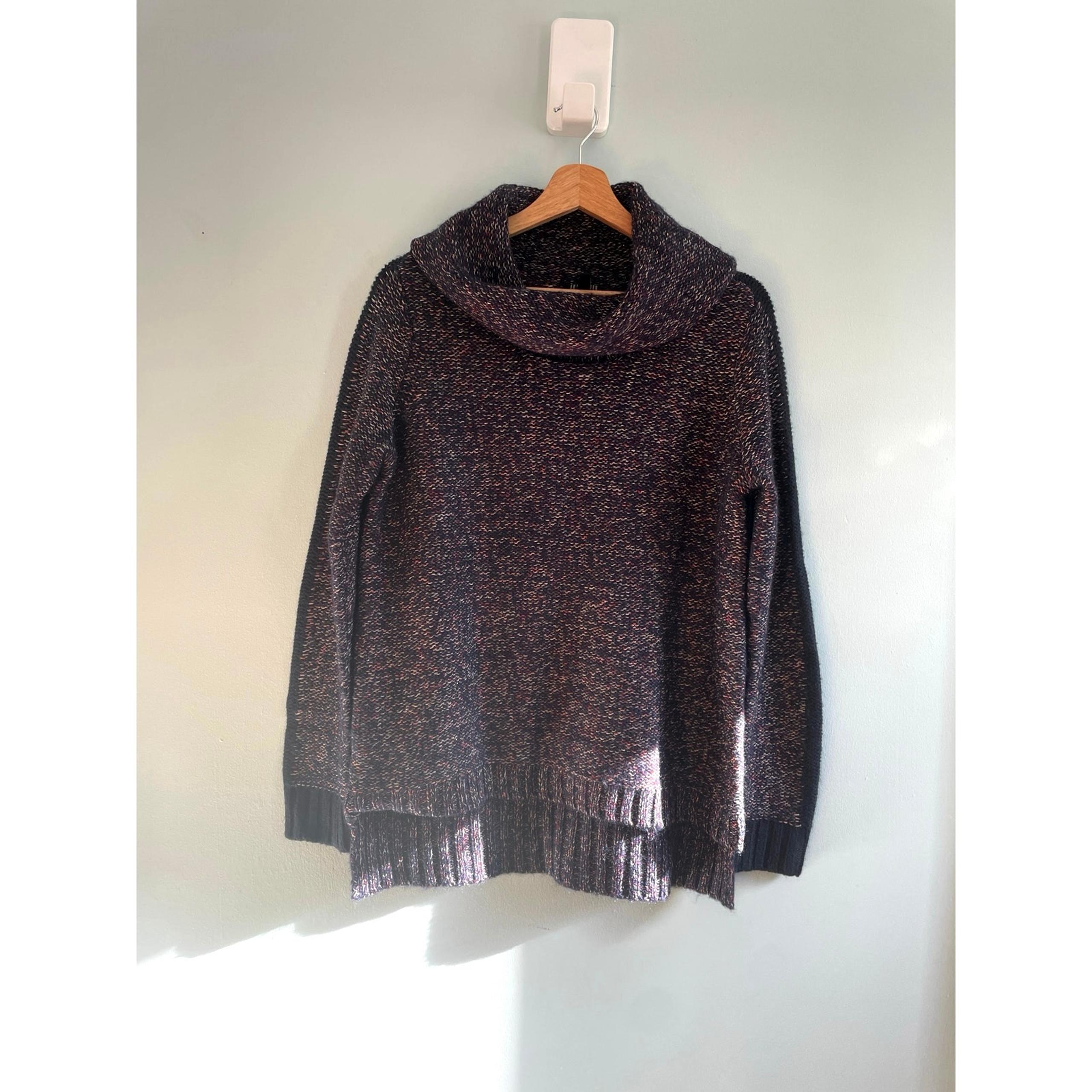 The Limited women’s Small cowl neck sweater hi-low hem navy, multi colored