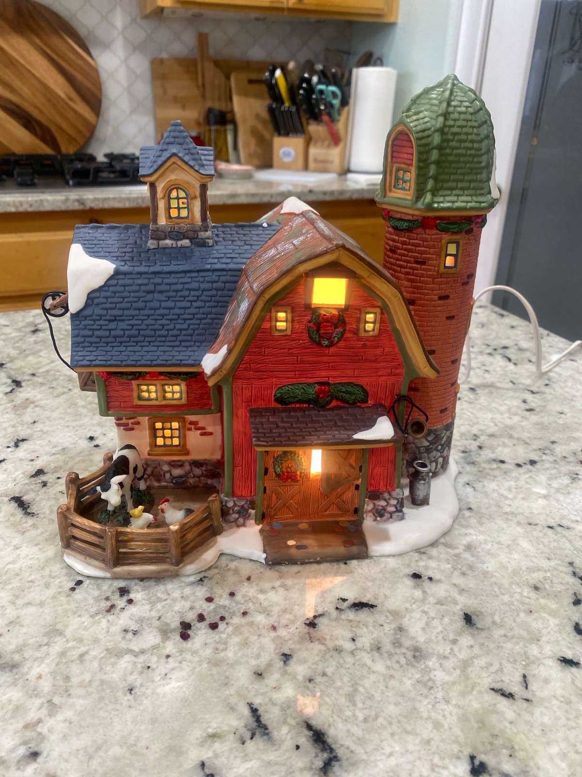 Heartland Valley village red barn