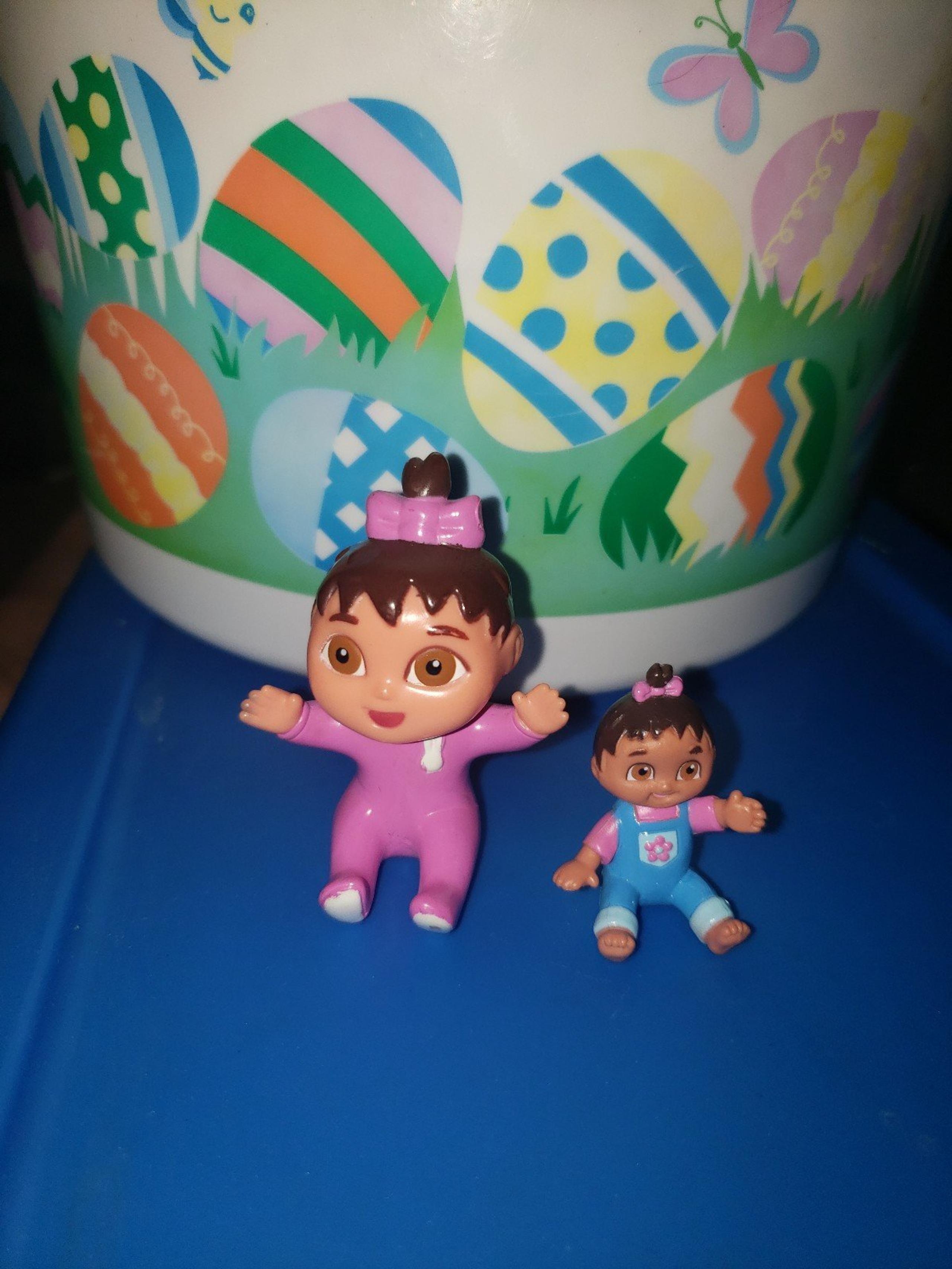Fischer Price Dora the Explorer's 2 baby sisters pvc toys