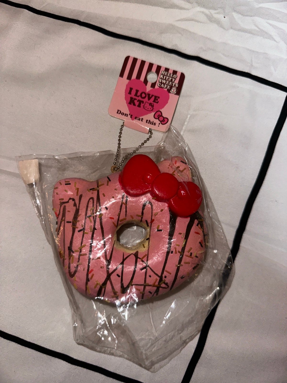 Hello Kitty Donut Squishy