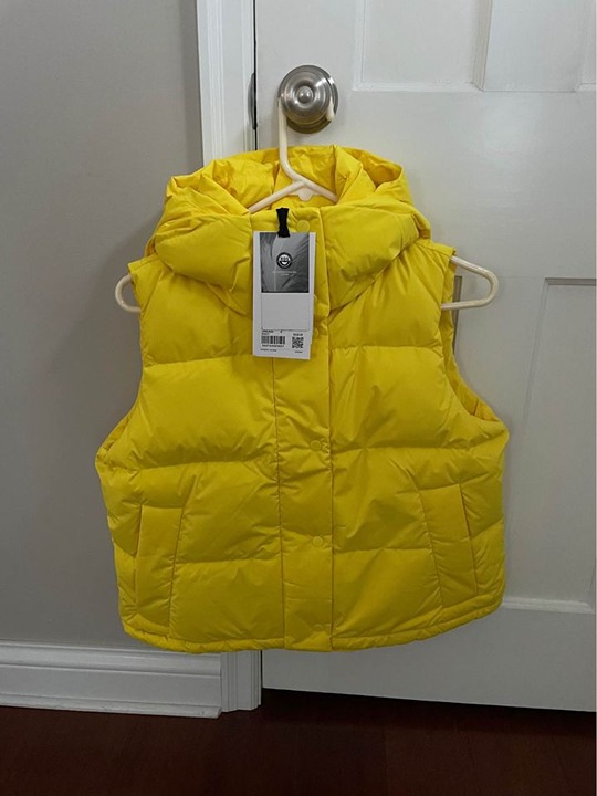 NWT LULULEMON WUNDER PUFF CROPPED VEST Sonic Yellow 6