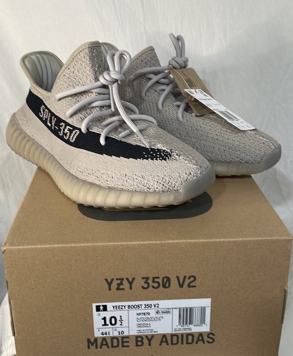 Adidas Yeezy Boost 350 V2