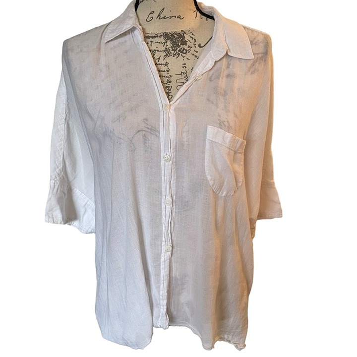 Free People light weight white cotton oversized button down size XS