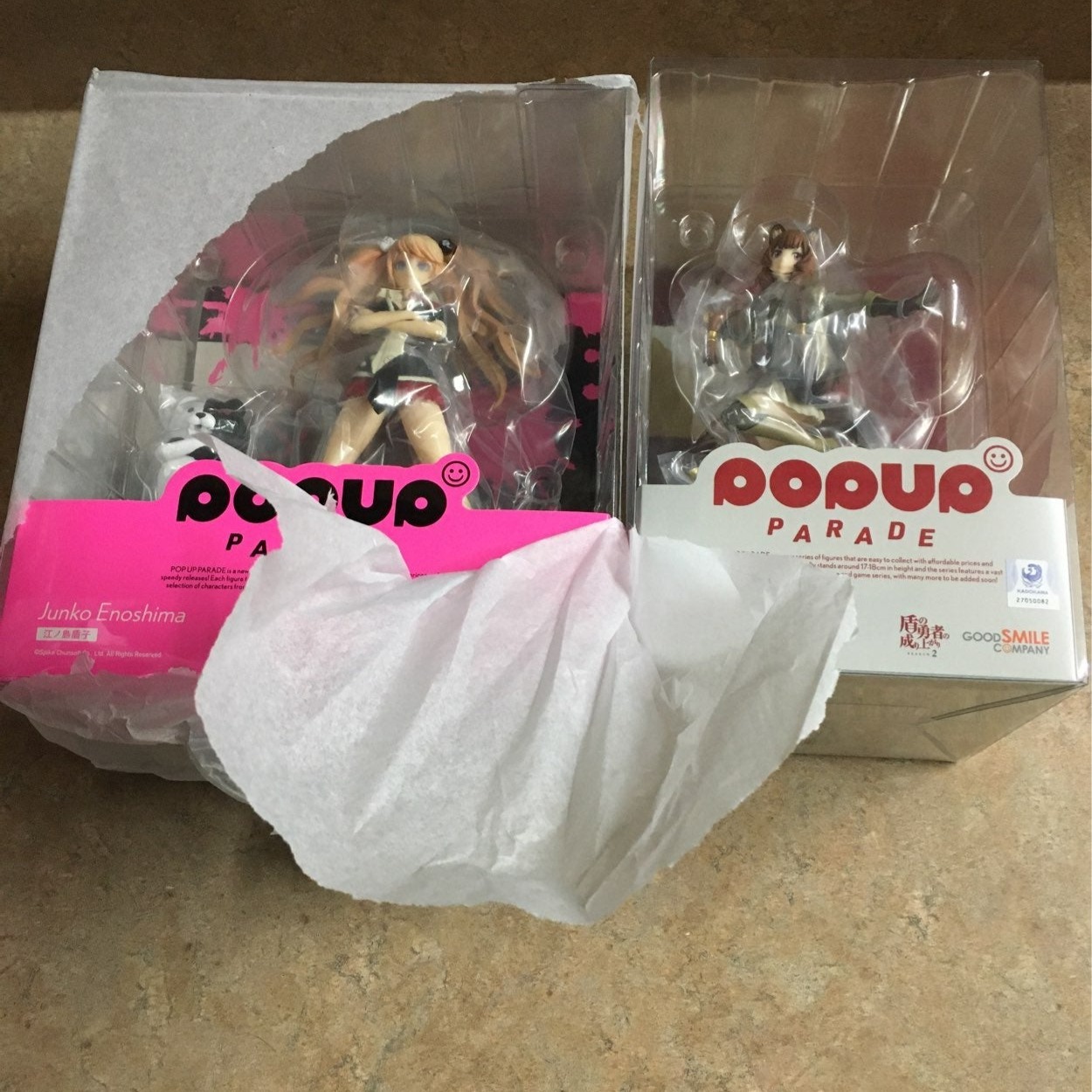 Pop Up parade figures